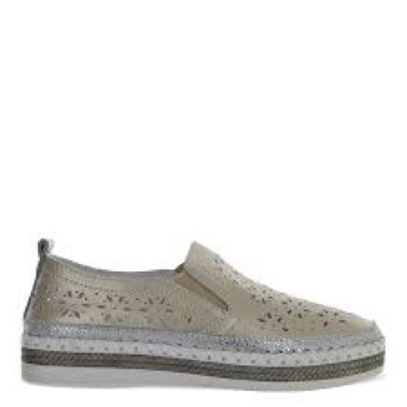 bernie mev. Shoes - bernie mev. Women's Cream and Silver Slip-On Sneakers